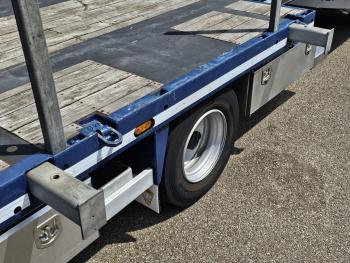 TV300LUE / 2 x UITSCHUIFBAAR / LIFTAS
